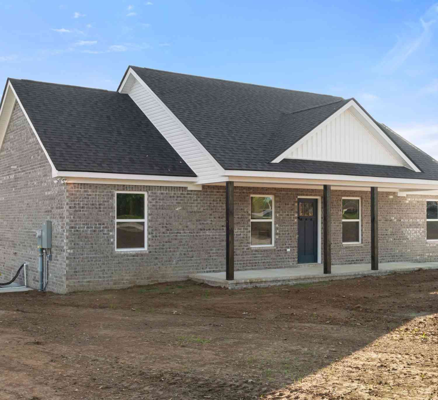 Homes For Sale - 81 Dukes Park Rd<br/> Lawrence County County, Summertown, TN 38483