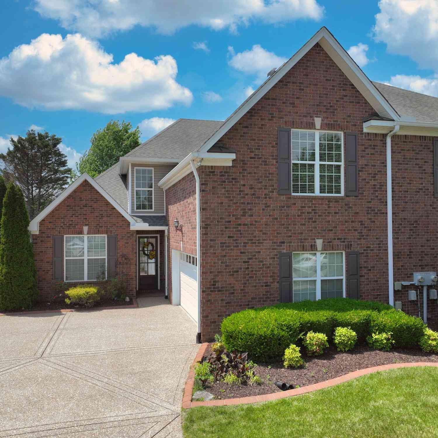 Condo For Sale - 1009 Larkwood Dr<br/> Hermitage, TN 37076