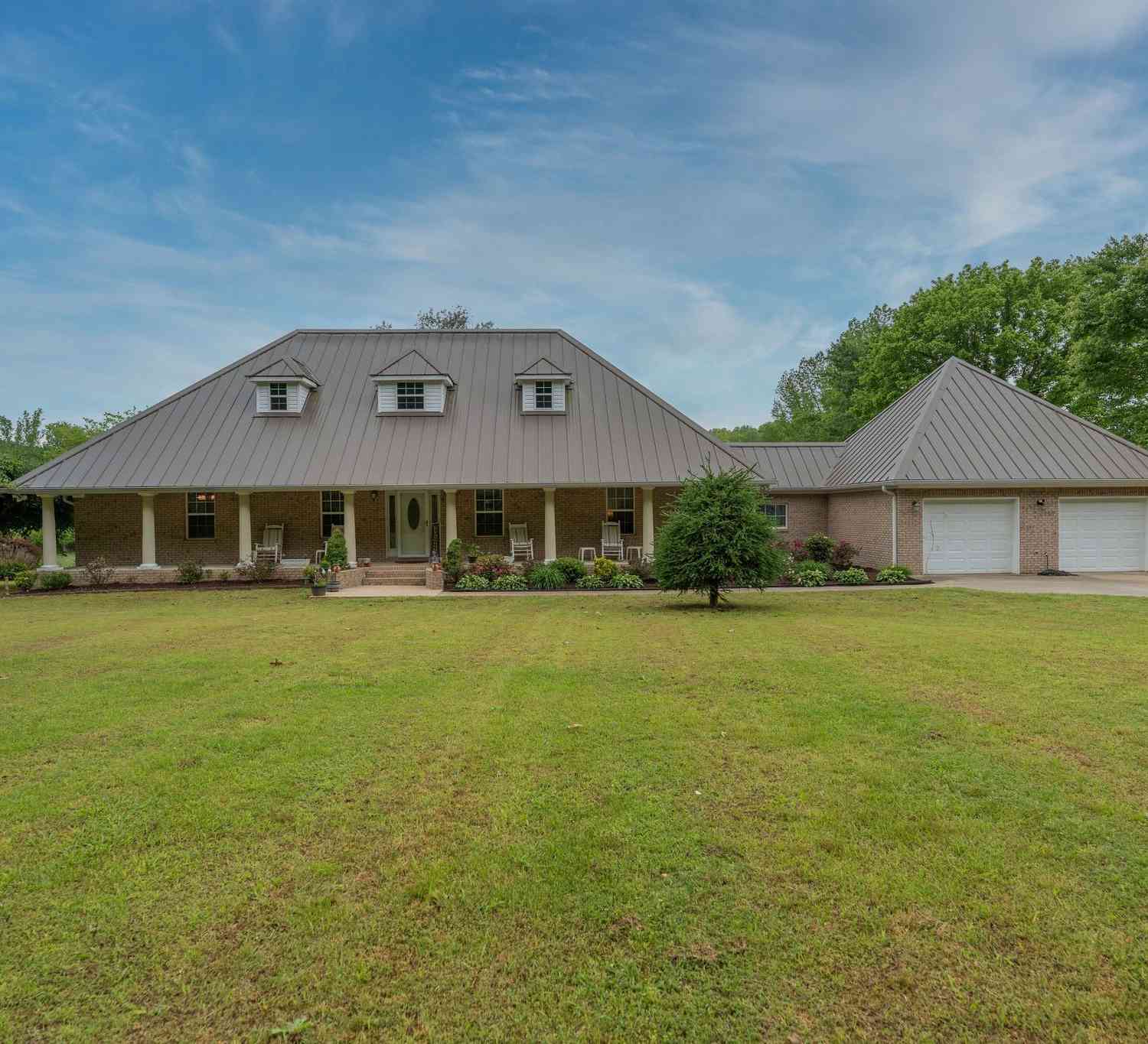 Homes For Sale - 8276 Middle Butler Rd<br/> Iron City, TN 38463