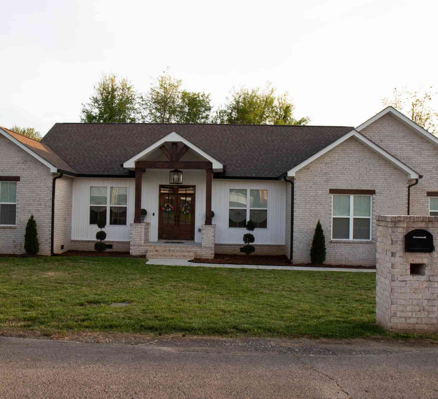 Homes For Sale - 50 Coleson Cir<br/> Warren County County, McMinnville, TN 37110