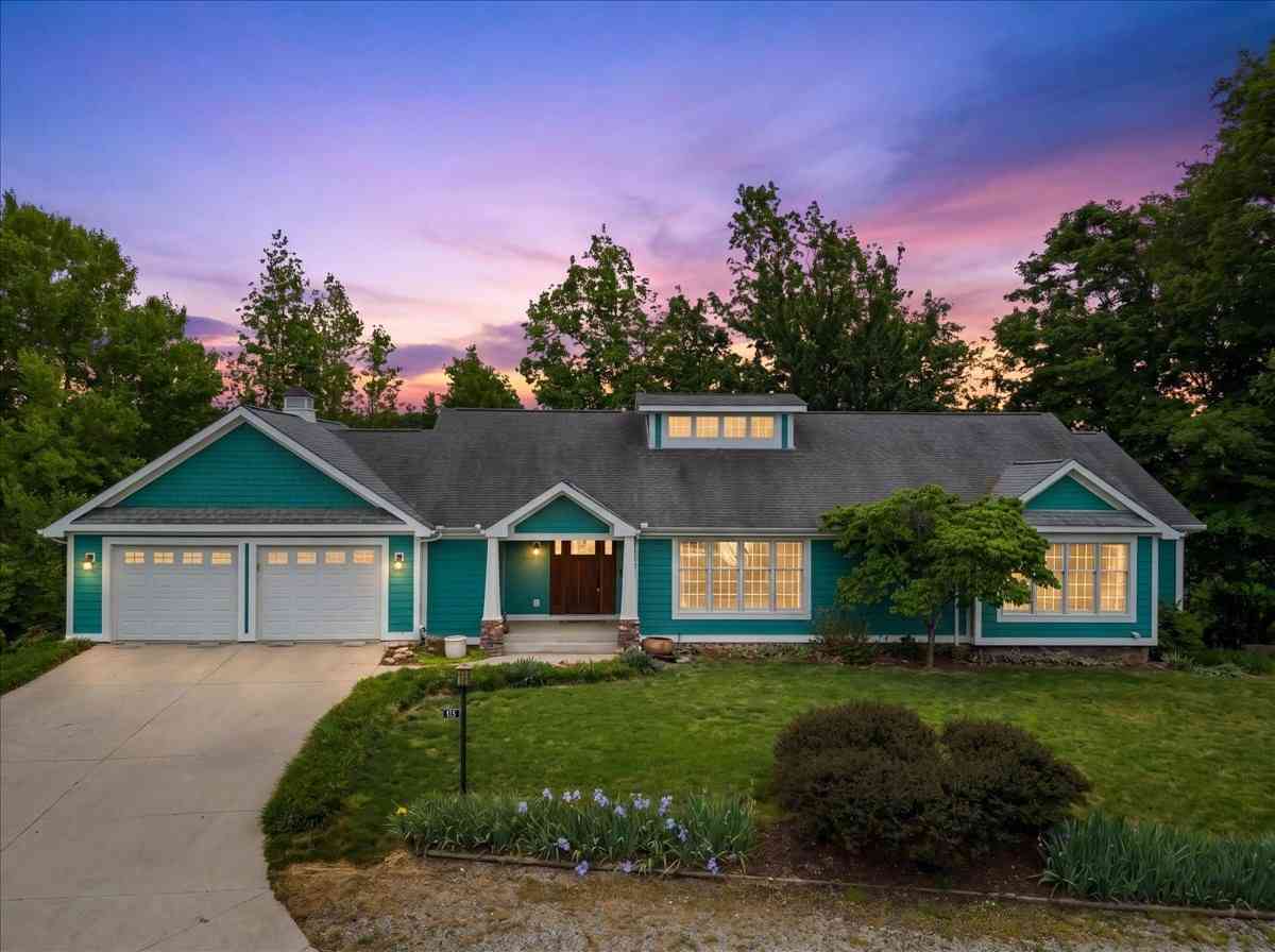 Homes For Sale - 615 Seaton Dr<br/> Dekalb County, Smithville, TN 37166