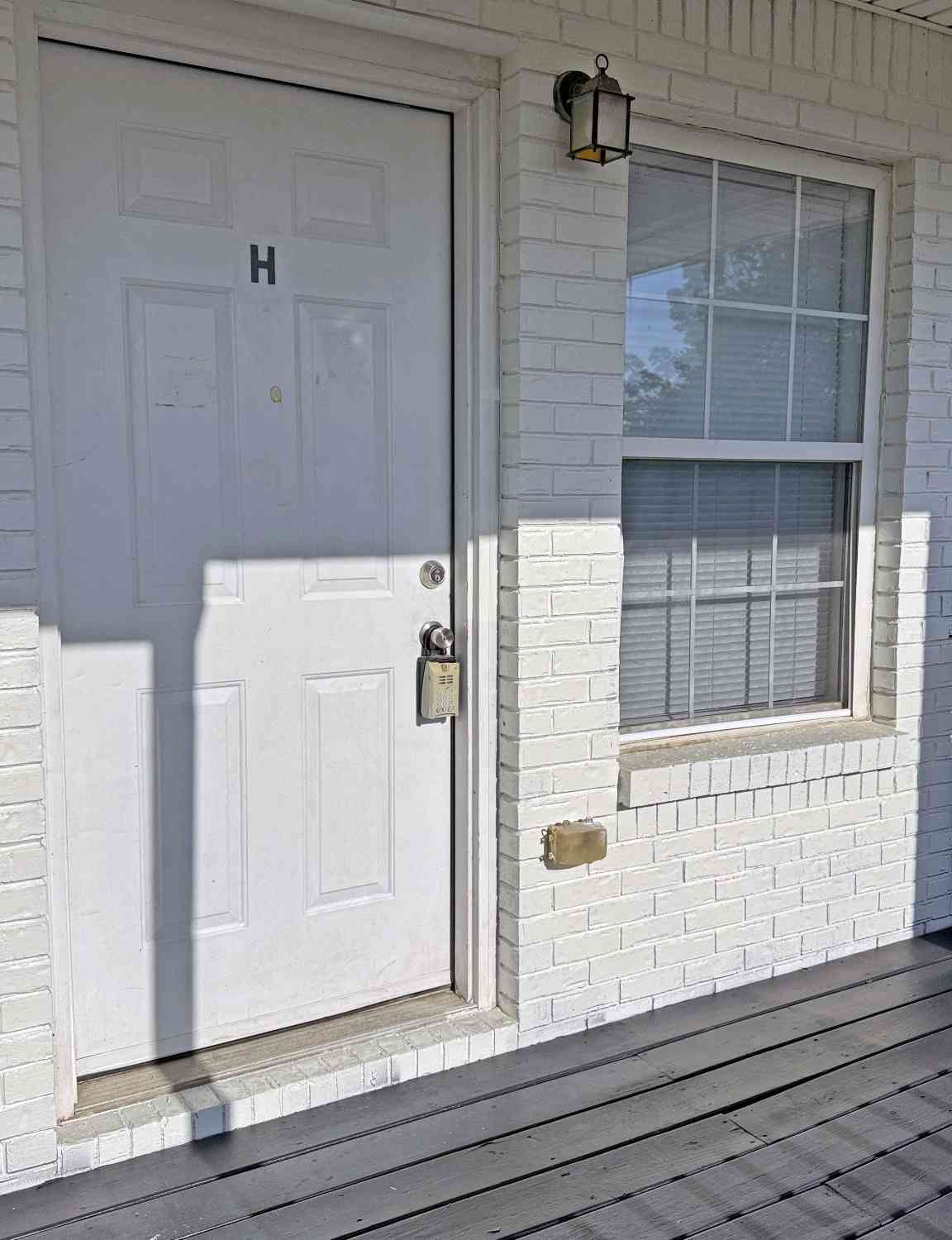 Apartment For Rent - 145 Darlene Drive #h<br/> Clarksville, TN 37043