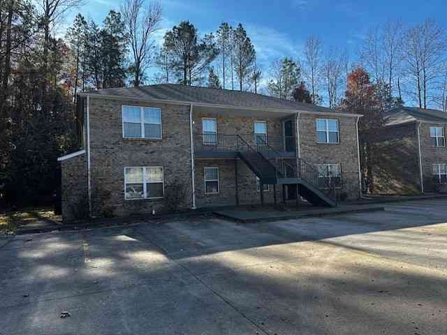 Apartment For Rent - 704 Donelson Pkwy #A201<br/> Dover, TN 37058