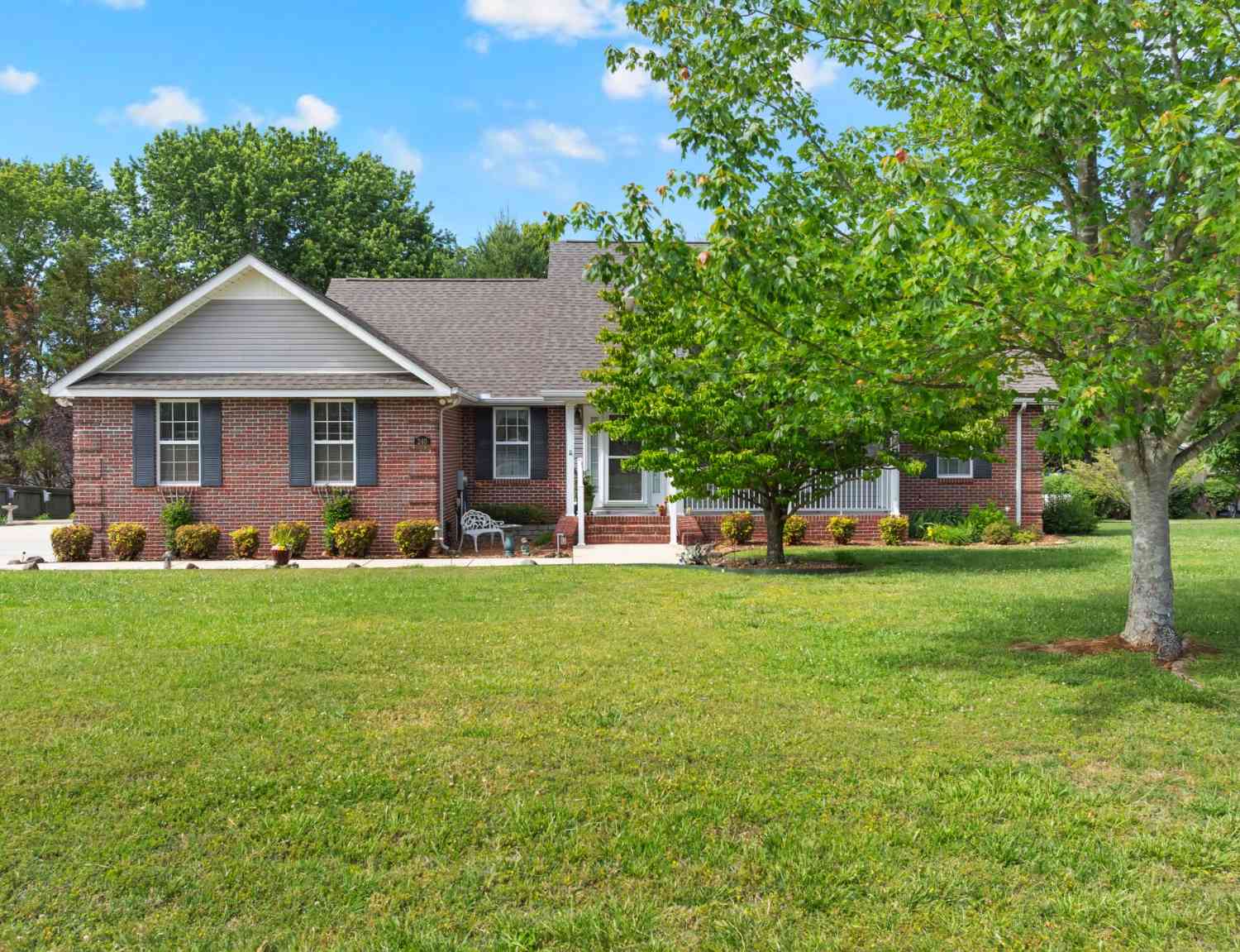 Homes For Sale - 240 Brandi Cir<br/> Franklin County County, Winchester, TN 37398