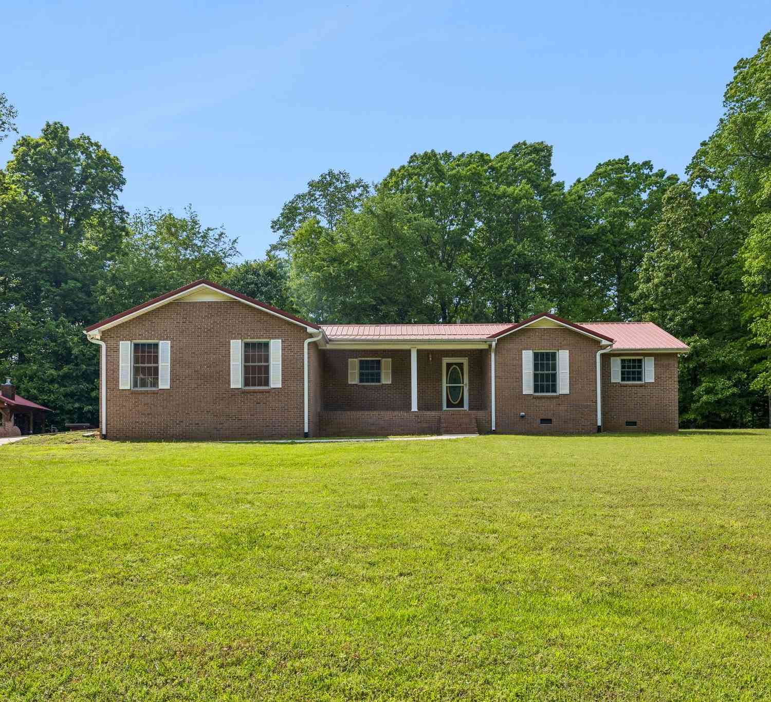 Homes For Sale - 426 Schwartz Ln<br/> Franklin County County, Estill Springs, TN 37330