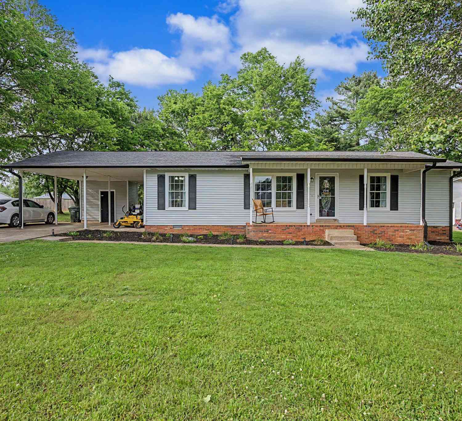 Homes For Sale - 804 3rd St<br/> Lawrence County County, Lawrenceburg, TN 38464