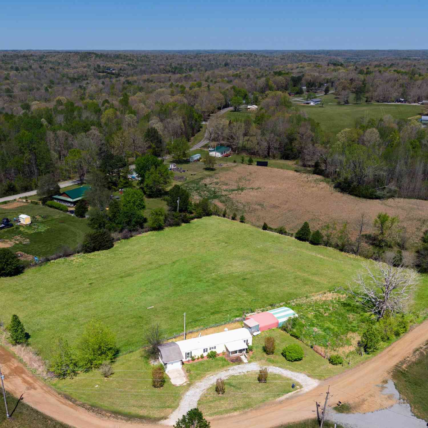Mobile Home For Sale - 123 E Richview Rd<br/> Stewart County, Cumberland City, TN 37050