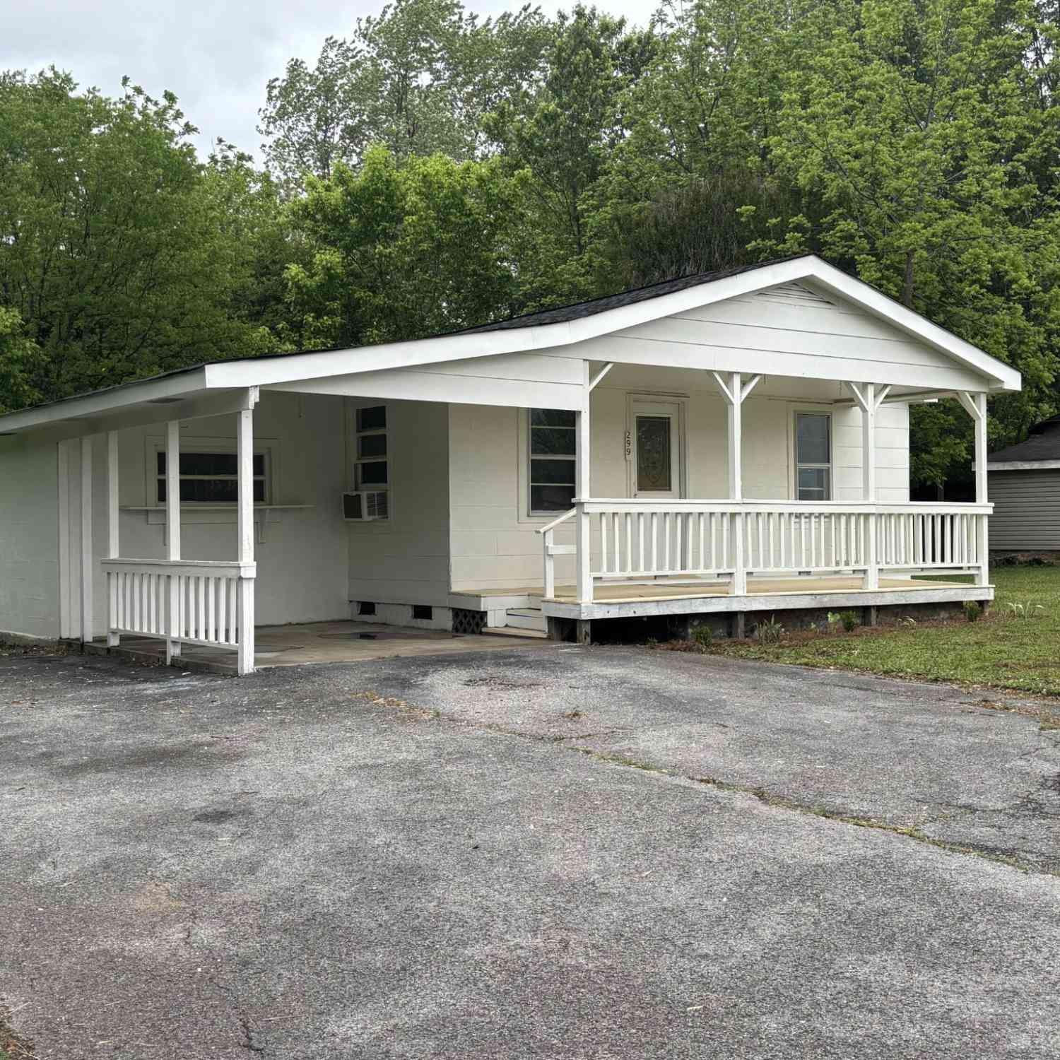 Homes For Sale - 299 Houston Street<br/> Dunlap, TN 37327