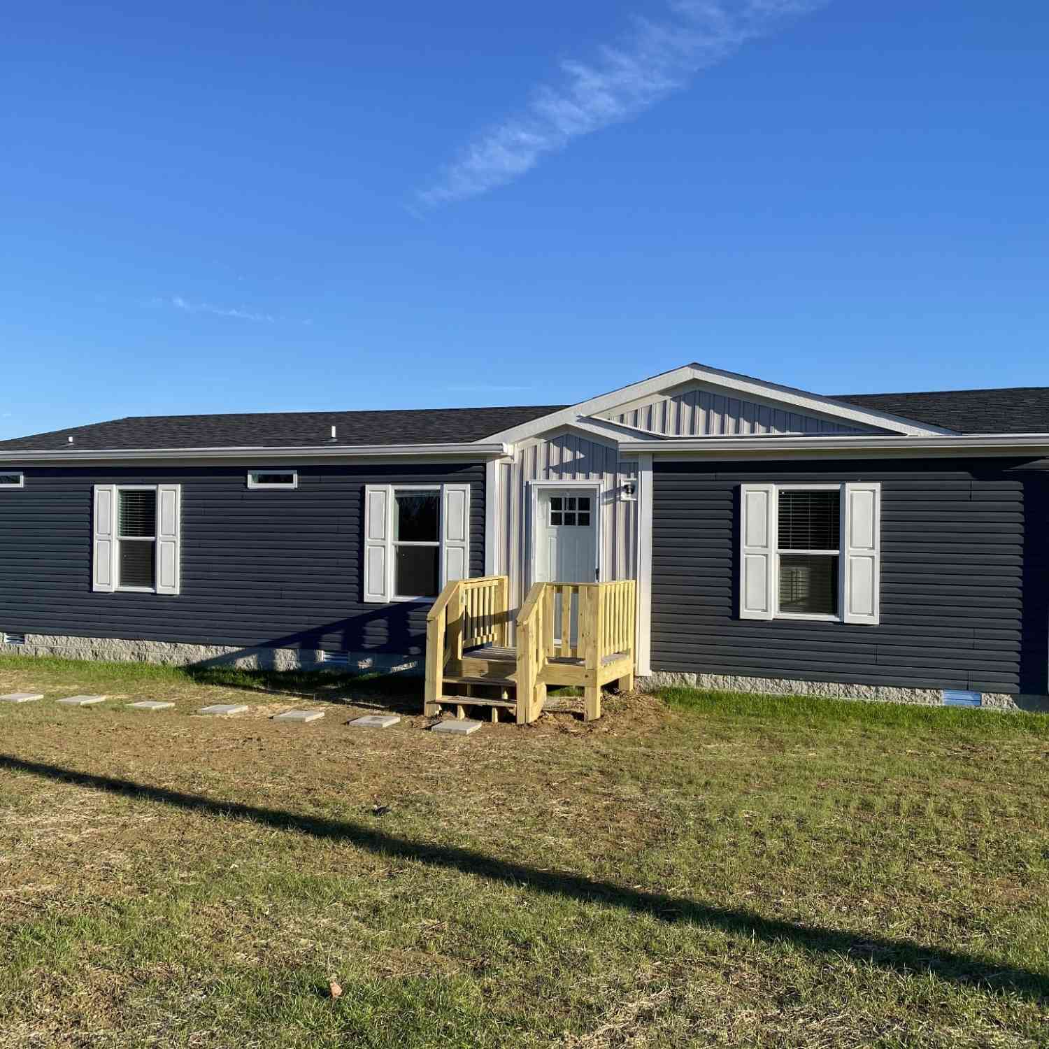 Mobile Home For Sale - 1668 Gamaliel Rd<br/> Red Boiling Springs, TN 37150