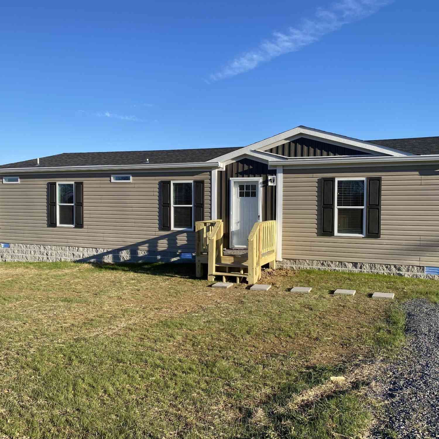 Mobile Home For Sale - 1690 Gamaliel Rd<br/> Red Boiling Springs, TN 37150