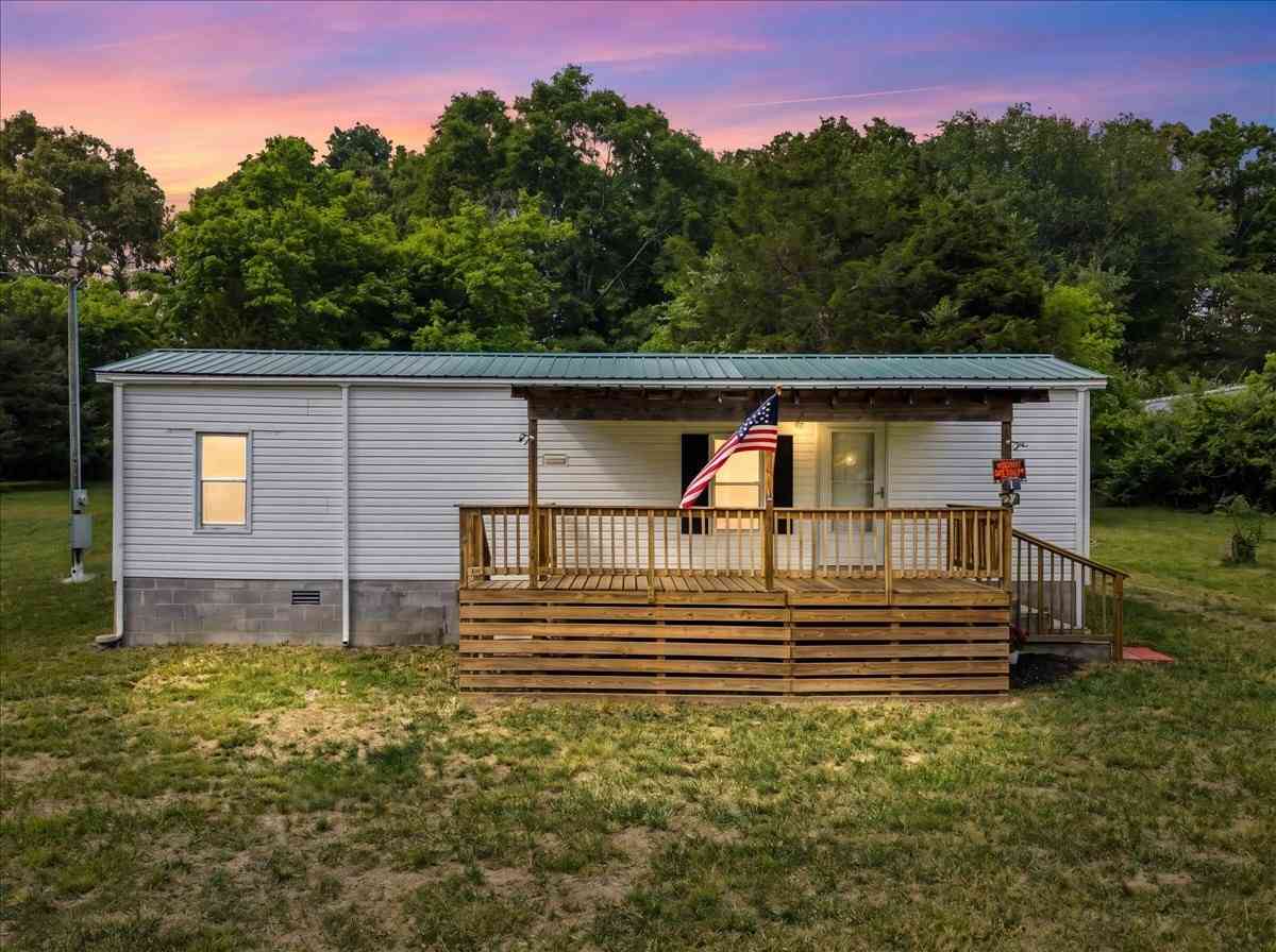 Mobile Home For Sale - 181 Medley Ln<br/> Coffee County County, Estill Springs, TN 37330