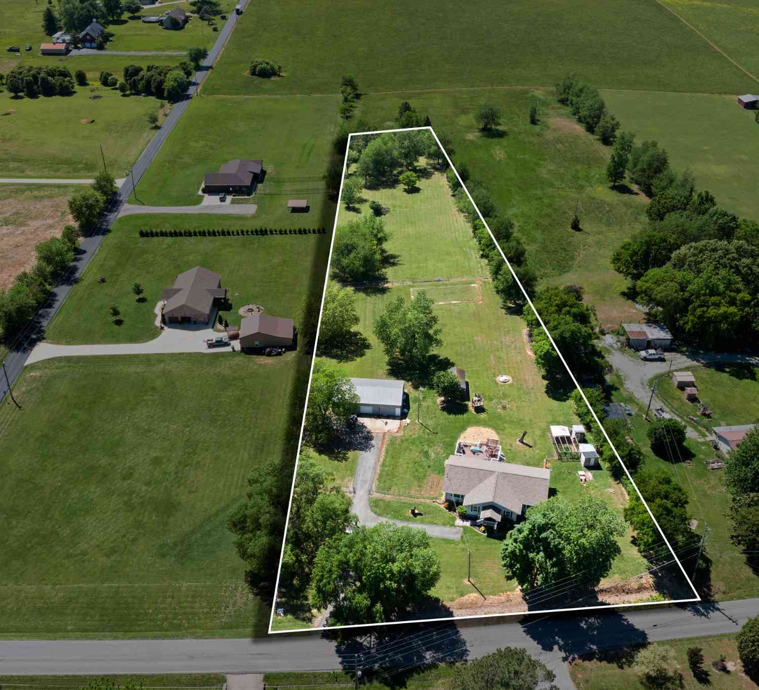 Homes For Sale - 3474 Pleasant Grove Rd<br/> Robertson County County, White House, TN 37188