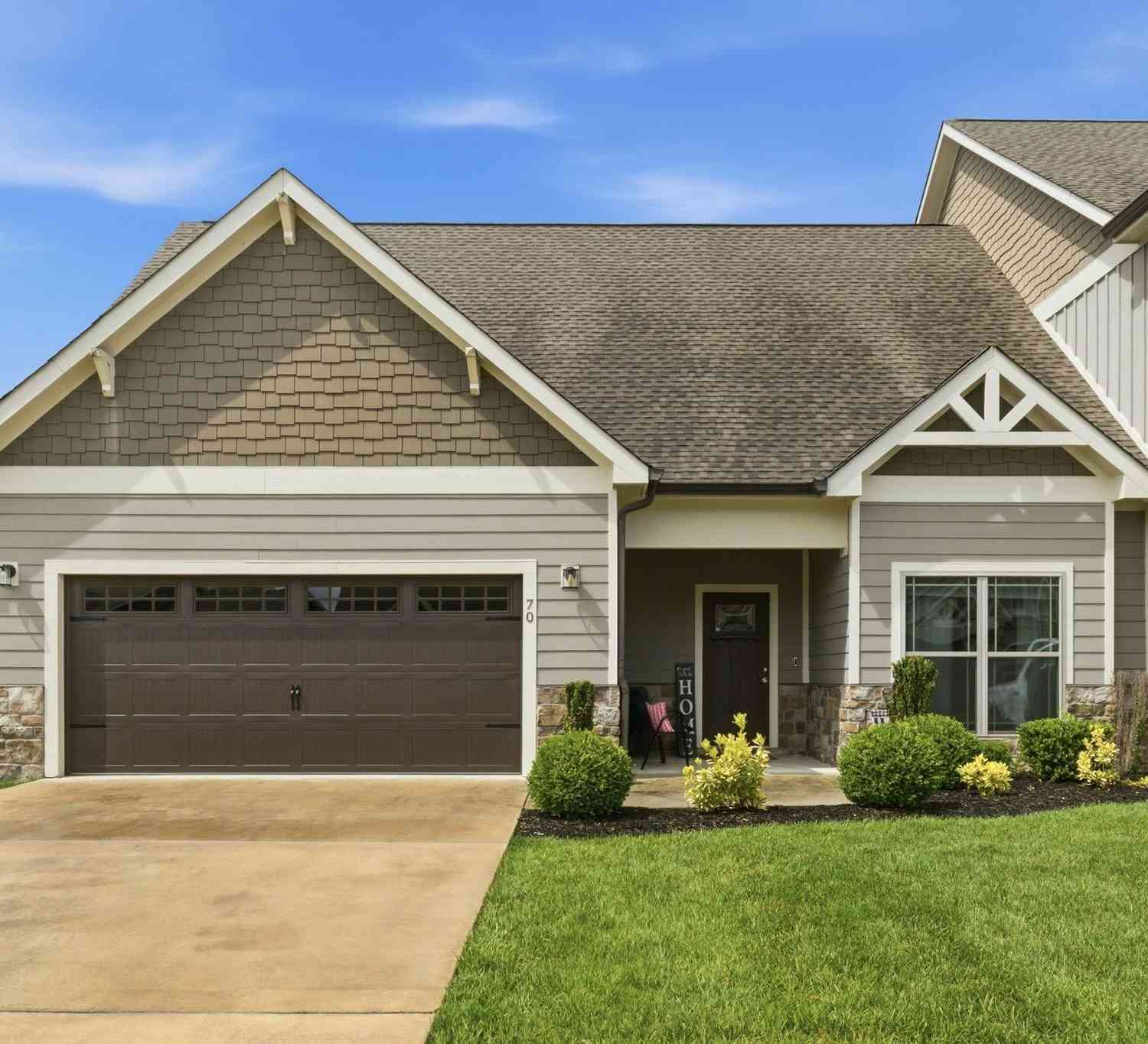 Townhouse For Sale - 70 Island Way<br/> Franklin County County, Winchester, TN 37398