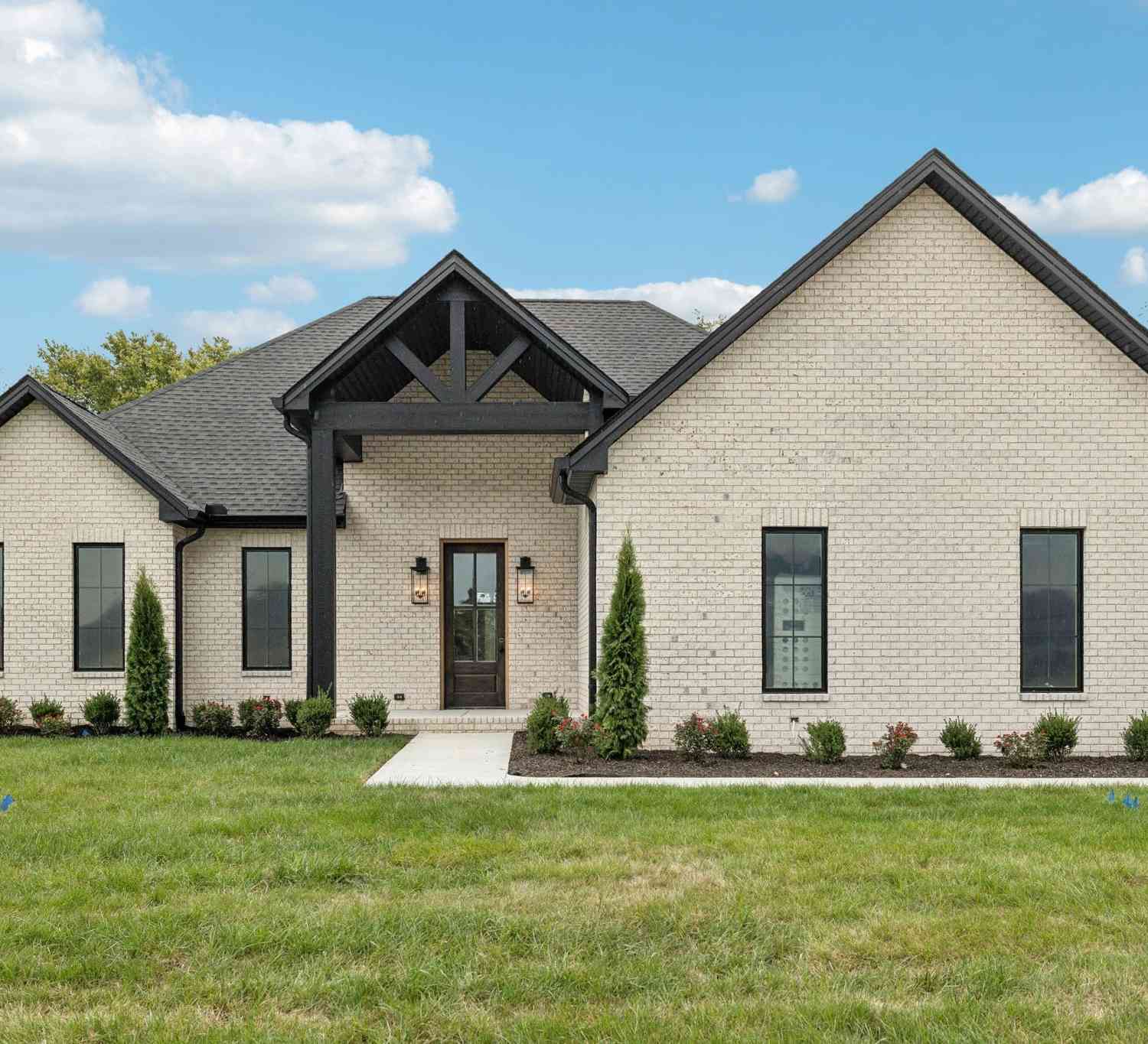 Homes For Sale - 375 Chestnut Oak Avenue<br/> Dekalb County, Smithville, TN 37166