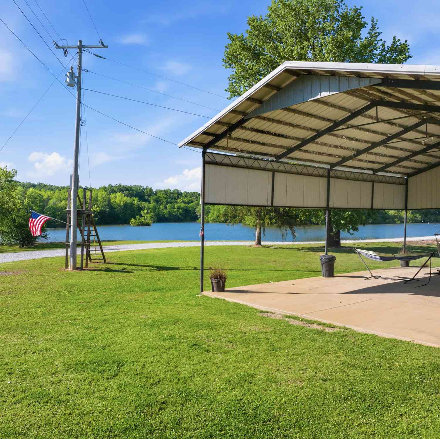 Vacant Land For Sale - Jakes Point<br/> Decaturville, TN 38329