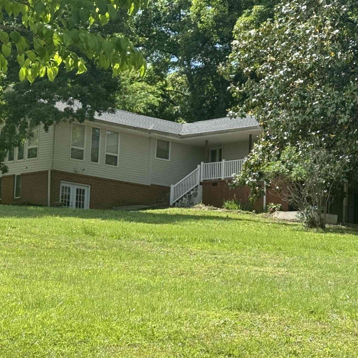 Homes For Sale - 104 Mainsail Road<br/> Roane County, Kingston, TN 37763