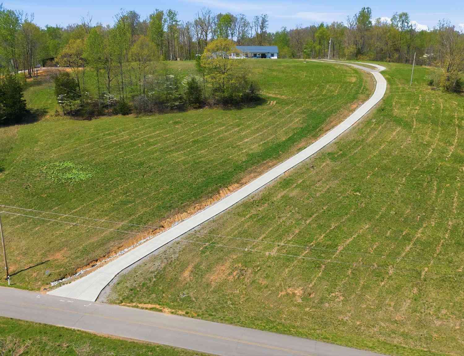 Homes For Sale - 1043 Murphy Hollow Road<br/> Dickson County County, Vanleer, TN 37181