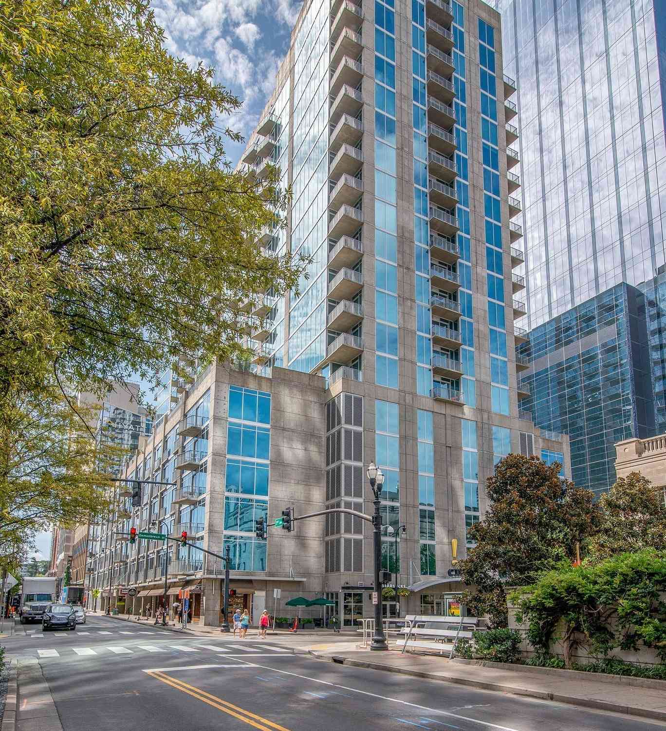 Condo For Rent - 301 Demonbreun St #915<br/> Nashville, TN 37201