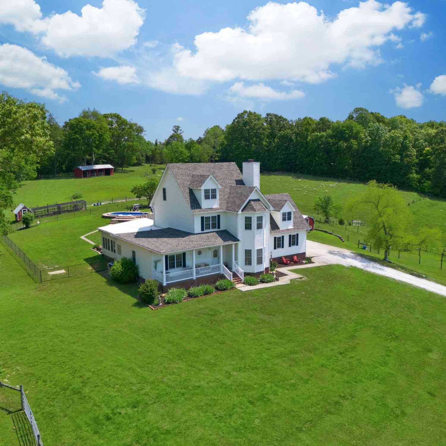 Homes For Sale - 1732 Cedar Creek Road<br/> Dickson County County, Vanleer, TN 37181