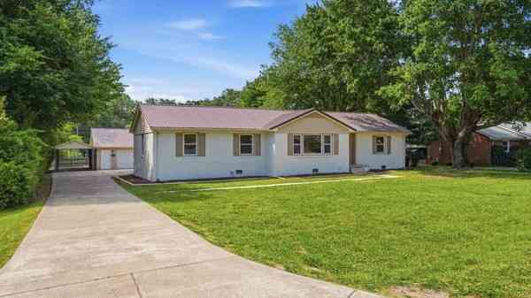 Homes For Sale - 1305 Melrose St<br/> Coffee County County, Tullahoma, TN 37388