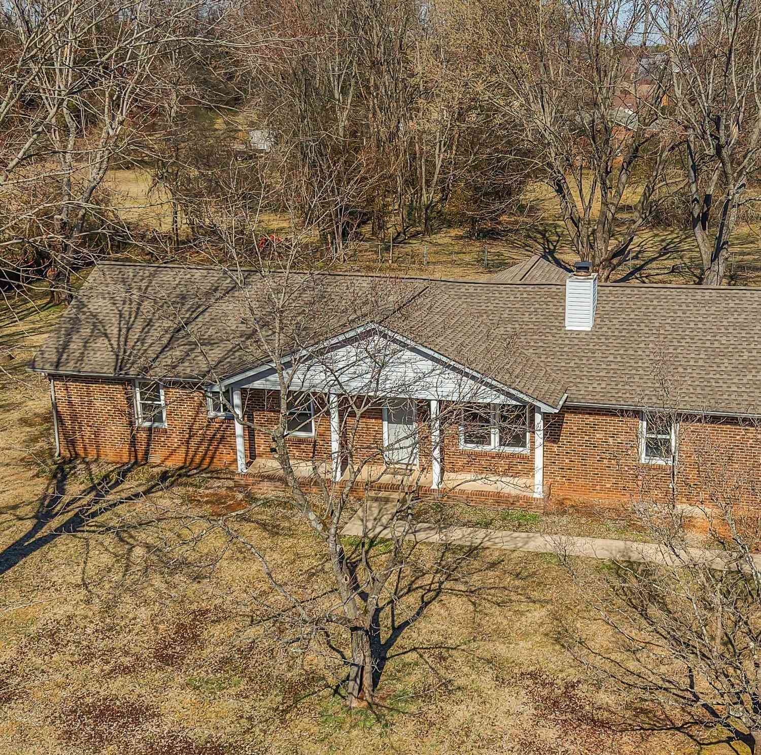 Homes For Sale - 437 Youree Rd<br/> Murfreesboro, TN 37127