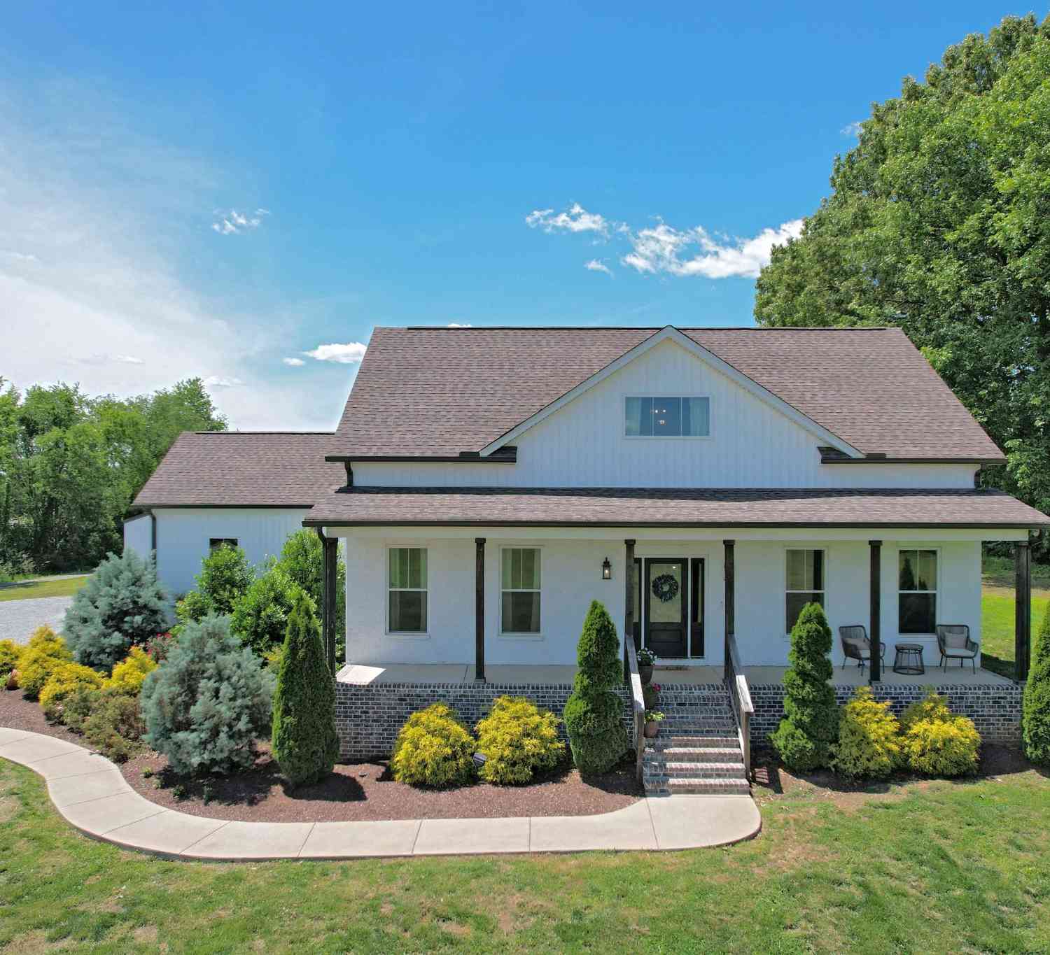 Homes For Sale - 5142 Cross Plains Rd<br/> Robertson County County, White House, TN 37188