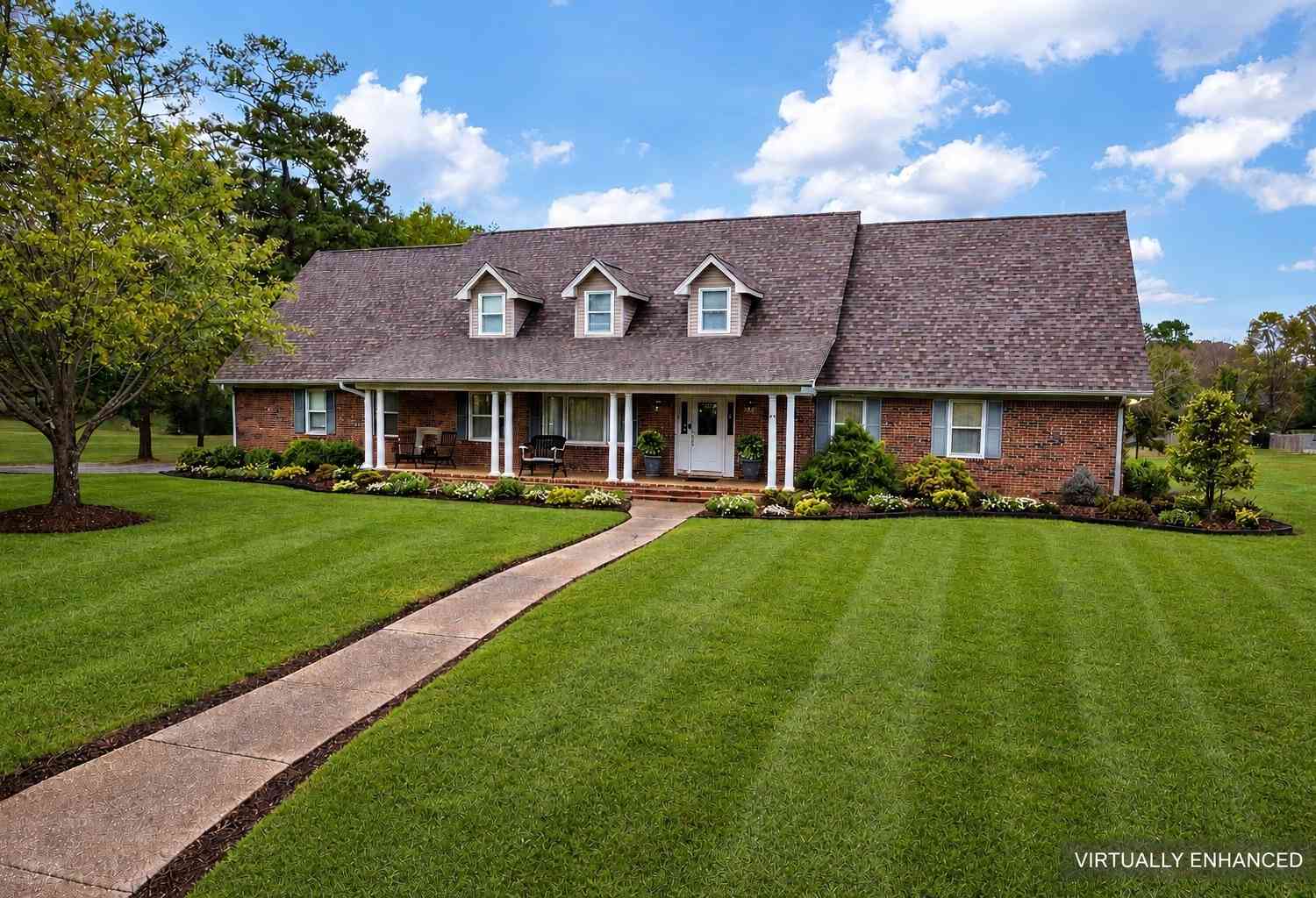 Homes For Sale - 812 Pipkin Rd<br/> Madison County County, Jackson, TN 38305
