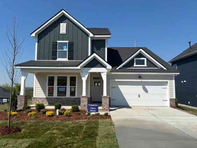 Homes For Sale - 1104 Callaway Drive<br/> Lebanon, TN 37087