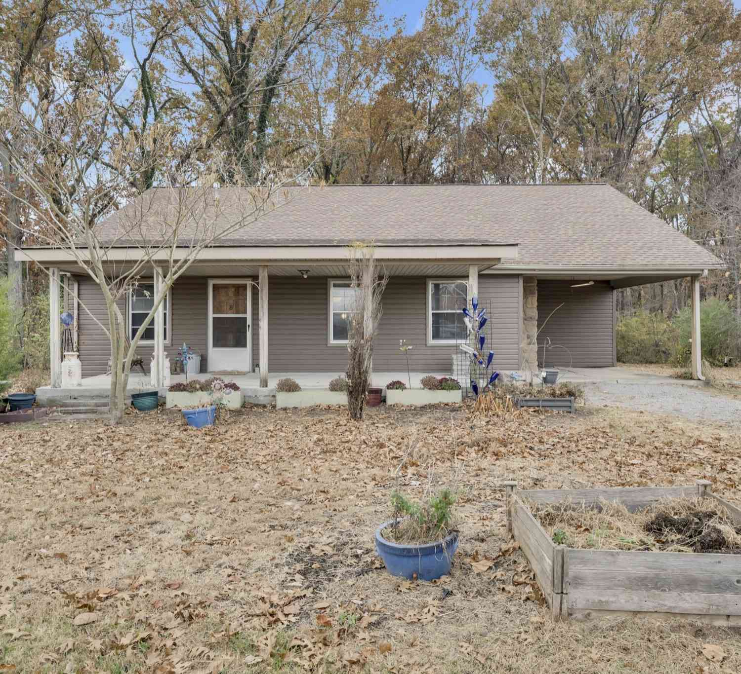 Homes For Sale - 1305 Brinkley Rd<br/> Murfreesboro, TN 37128