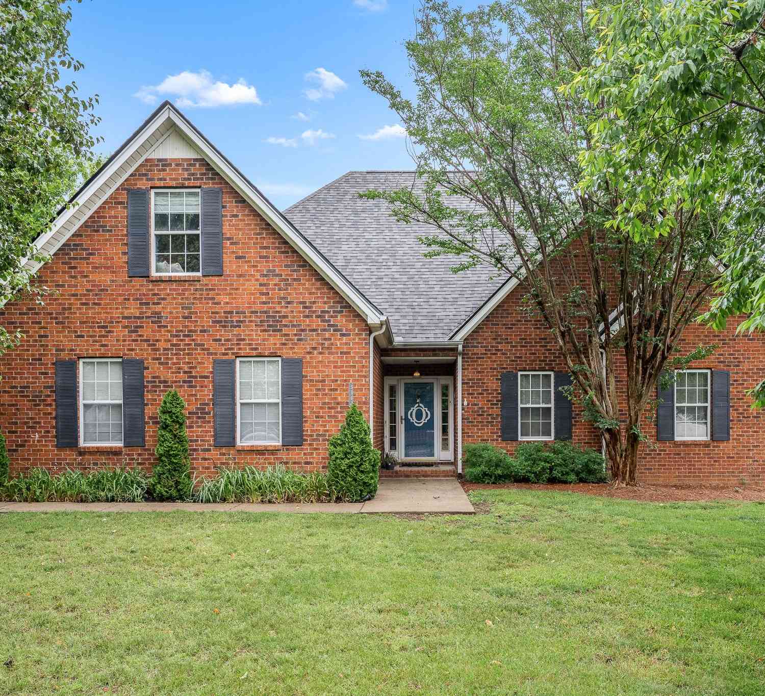 Homes For Sale - 3342 Meadowhill Dr<br/> Murfreesboro, TN 37130