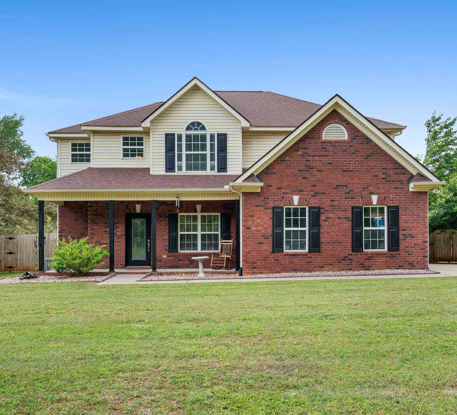 Homes For Sale - 1019 Harvest Grove Blvd<br/> Murfreesboro, TN 37129