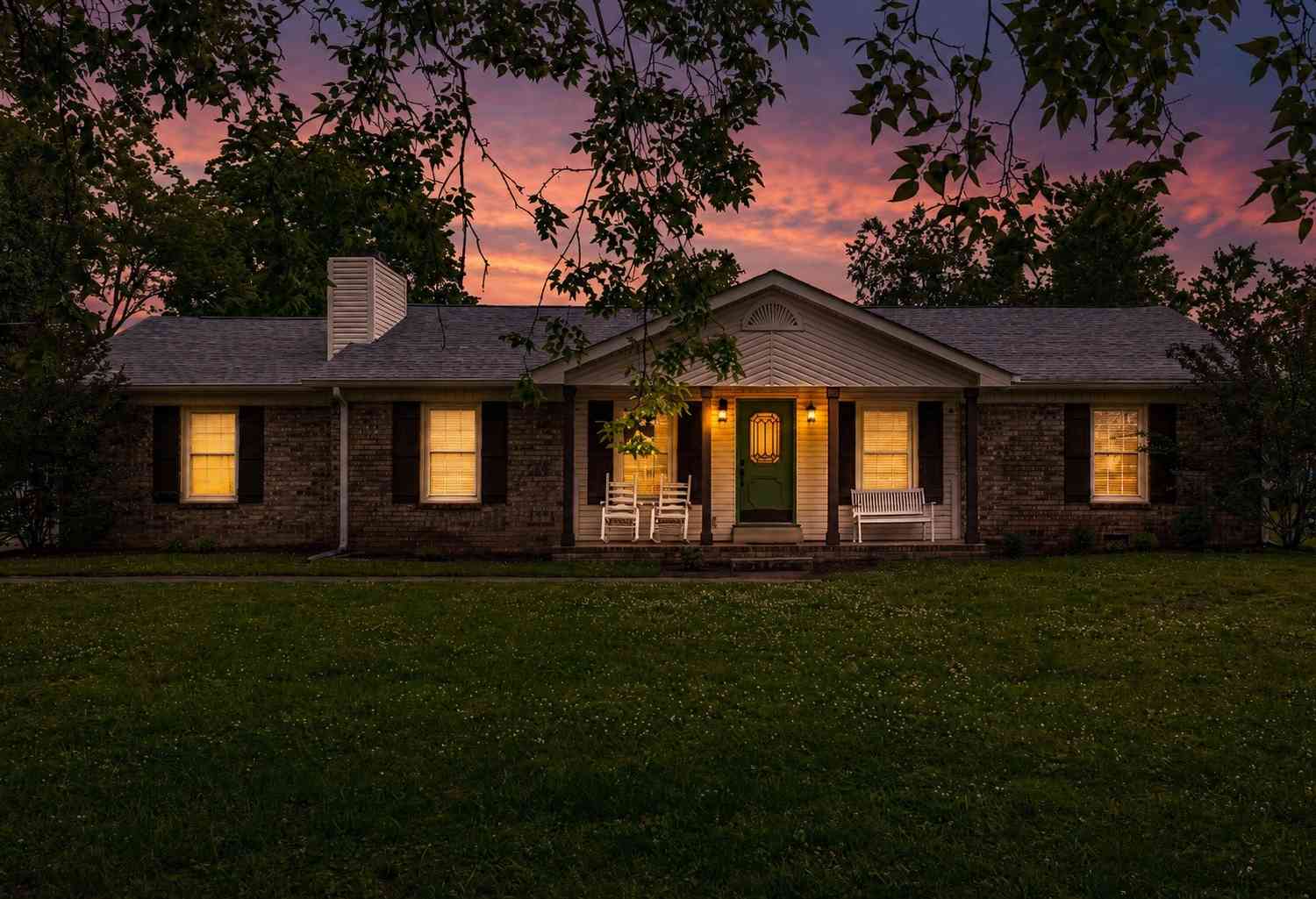 Homes For Sale - 1063 Lakeland Dr<br/> Sumner County County, Gallatin, TN 37066