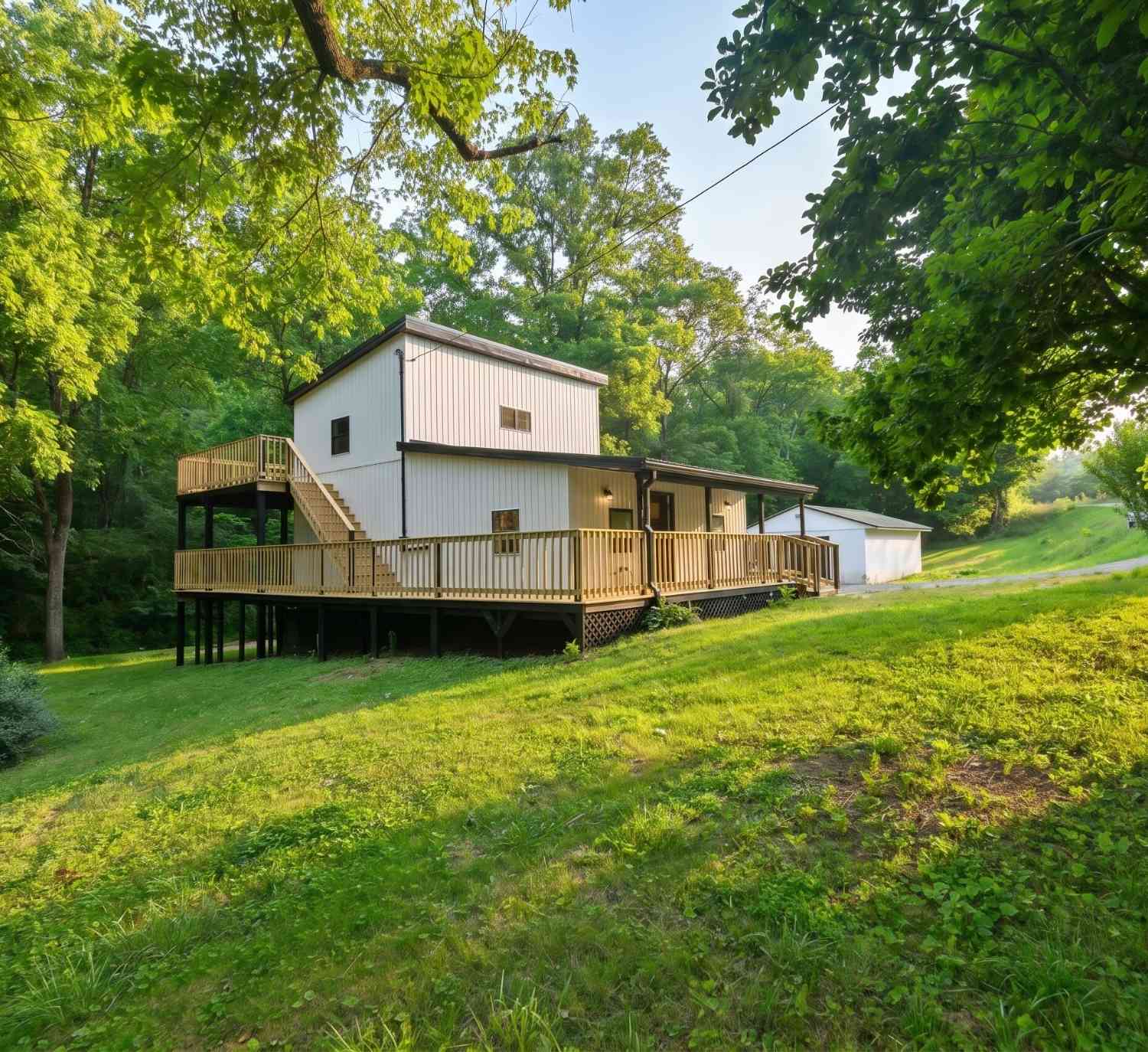 Homes For Sale - 2627 Auburntown Rd<br/> Cannon County County, Woodbury, TN 37190
