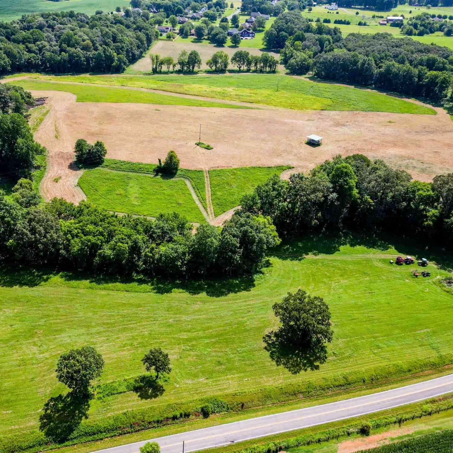 Vacant Land For Sale - 3988 Old Coopertown Road<br/> Springfield, TN 37172