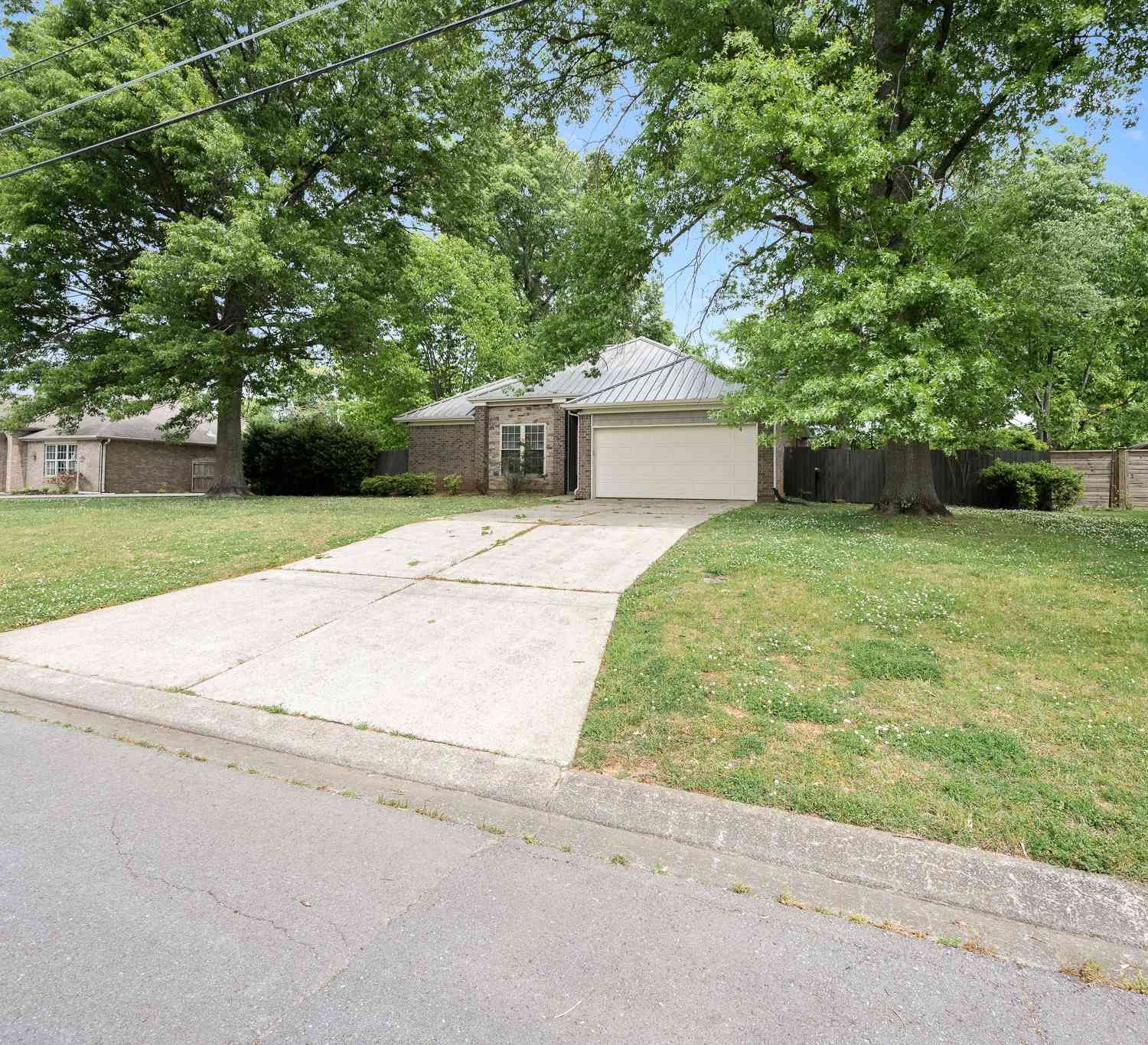 Homes For Sale - 2250 Tedder Blvd<br/> Rutherford County County, Murfreesboro, TN 37129