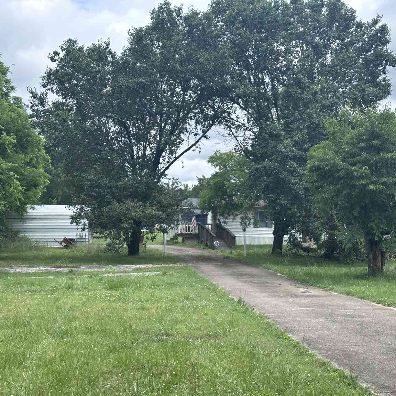 Mobile Home For Sale - 4739 Bradyville Pike<br/> Rutherford County County, Murfreesboro, TN 37127