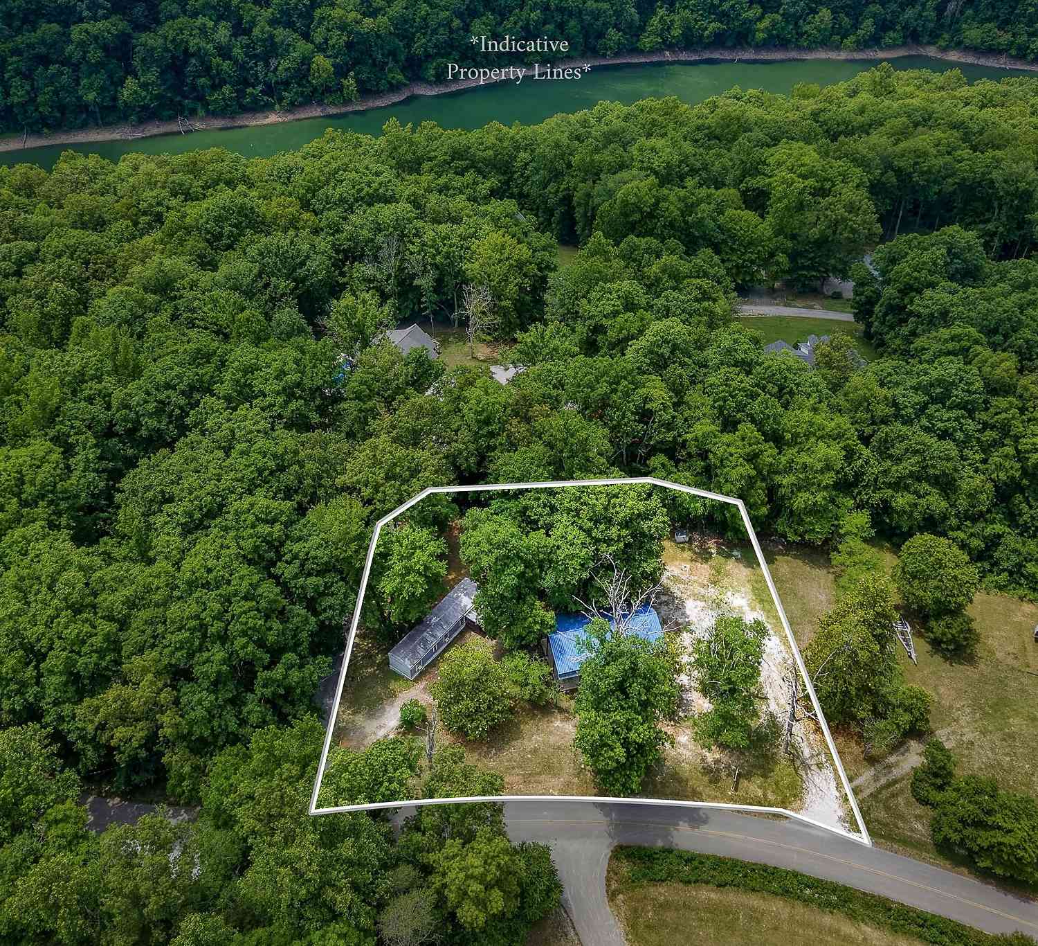 Mobile Home For Sale - 5682 Pates Ford Rd<br/> Smithville, TN 37166