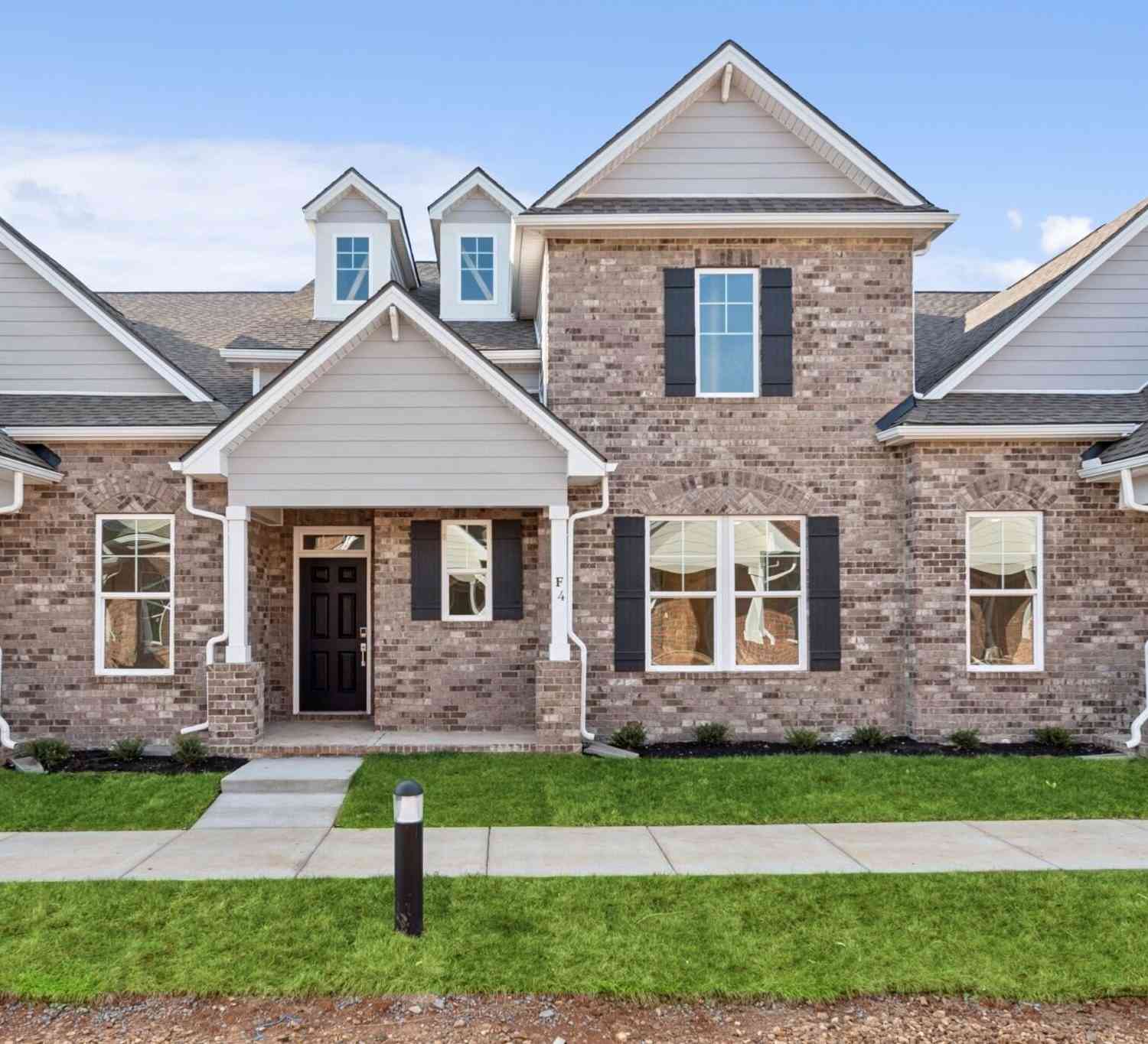 Townhouse For Sale - 2900 Suzanne Landon Dr #F4<br/> Rutherford County County, Murfreesboro, TN 37130