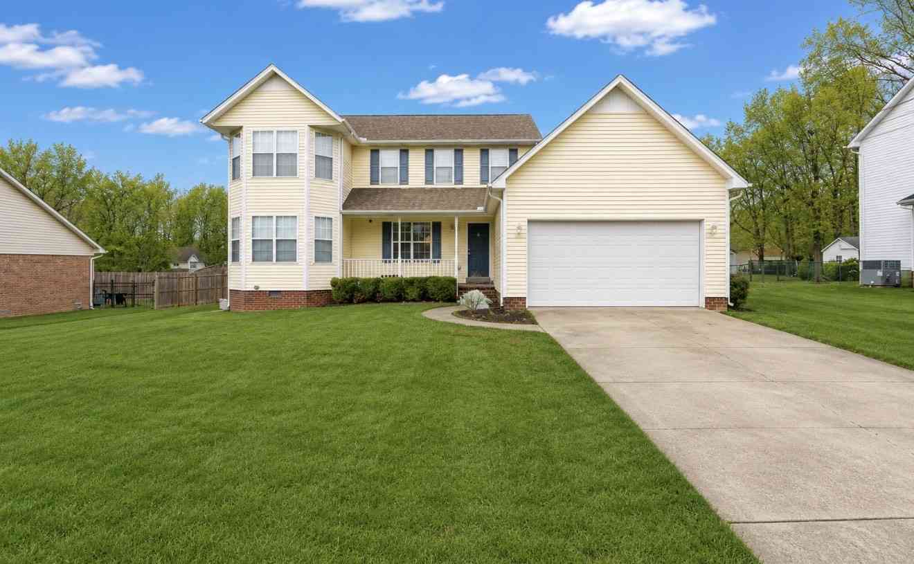 Homes For Sale - 62 River Chase Dr<br/> Madison County County, Jackson, TN 38305