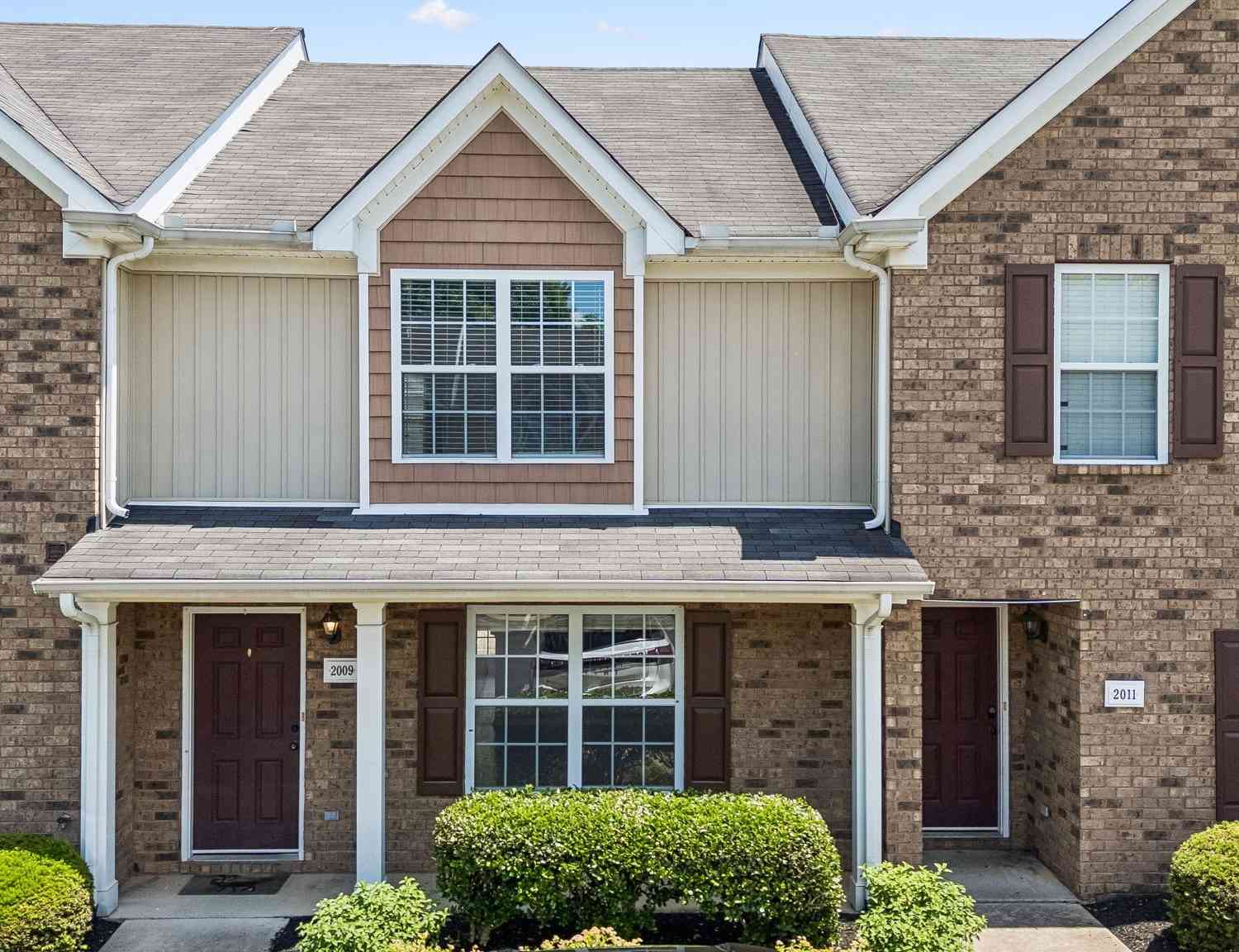 Townhouse For Sale - 2009 Victory Gallop Ln<br/> Rutherford County County, Murfreesboro, TN 37128