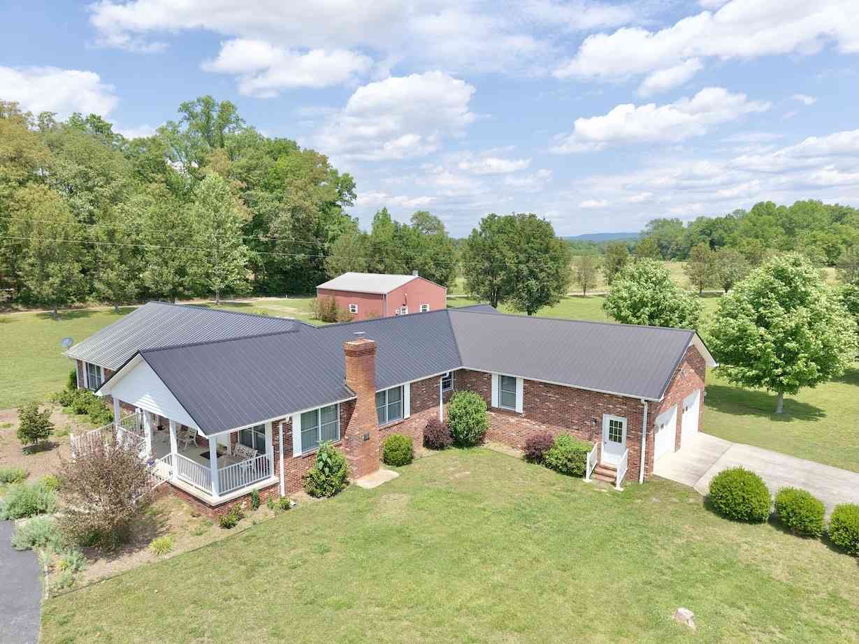 Homes For Sale - 4929 Fountain Grove Rd<br/> Coffee County County, Morrison, TN 37357