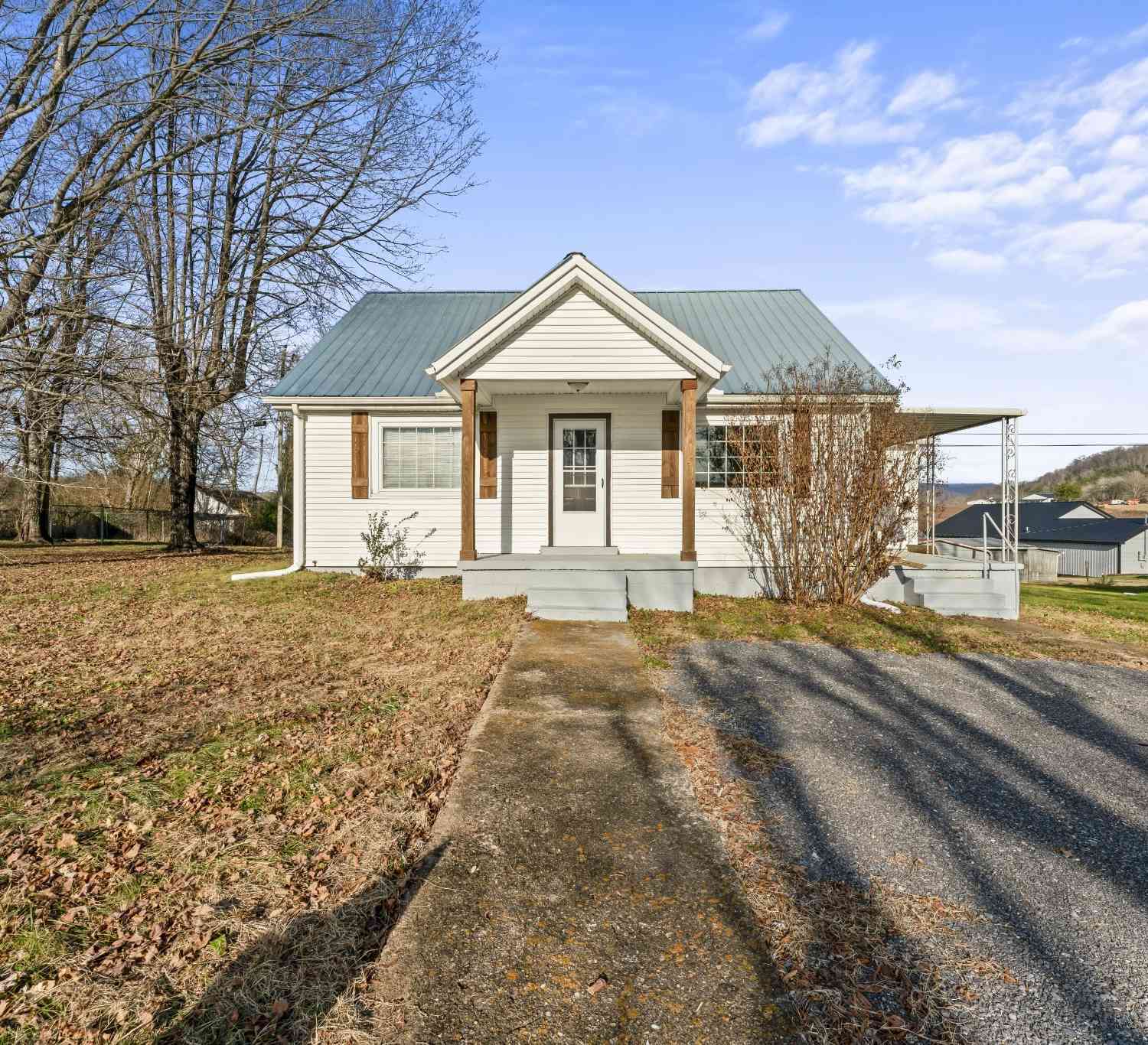 Homes For Sale - 922 Trail St<br/> Cannon County County, Woodbury, TN 37190