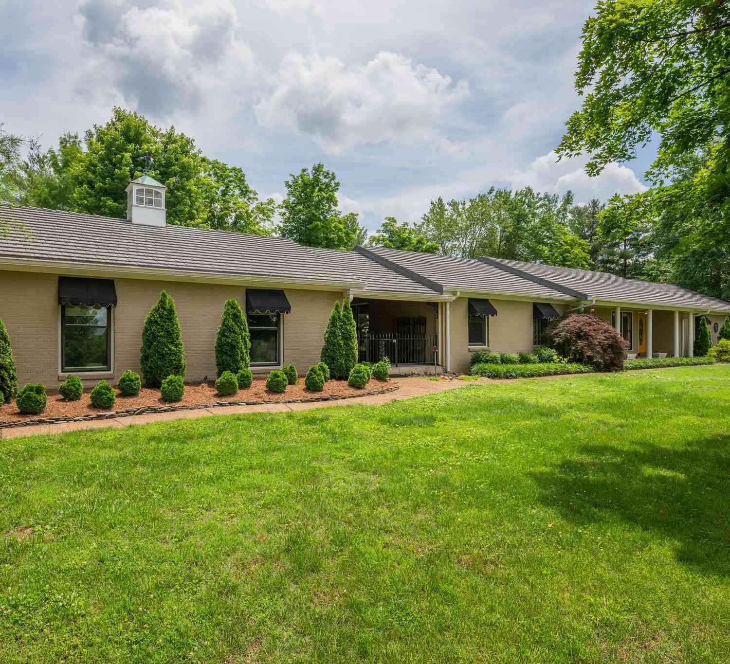 Homes For Sale - 9133 Twelve Corners Rd<br/> Rutherford County County, Lascassas, TN 37085