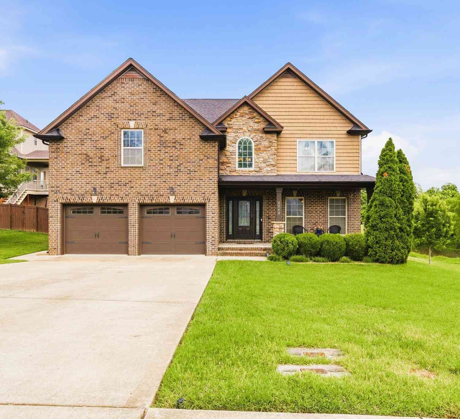 Homes For Sale - 2243 Ellington Gait Dr<br/> Montgomery County County, Clarksville, TN 37043