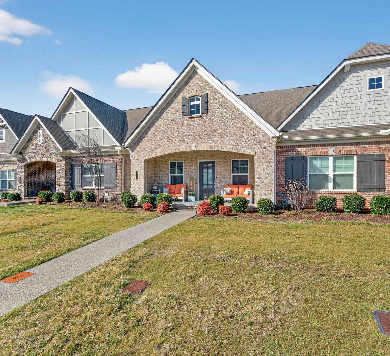 Homes For Sale - 246 Cloverbrook Way<br/> Sumner County County, Gallatin, TN 37066