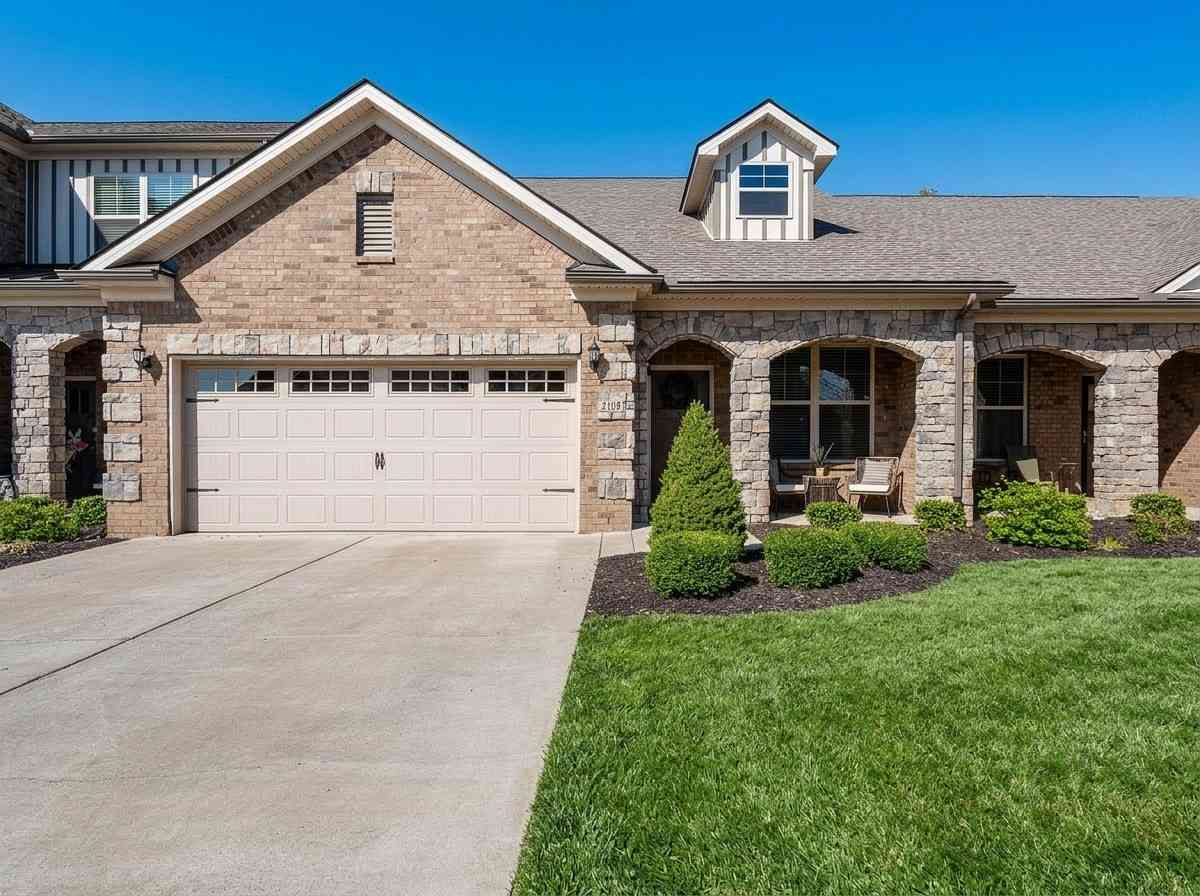 Townhouse For Sale - 2109 Halfmoon Way<br/> Rutherford County County, Murfreesboro, TN 37130