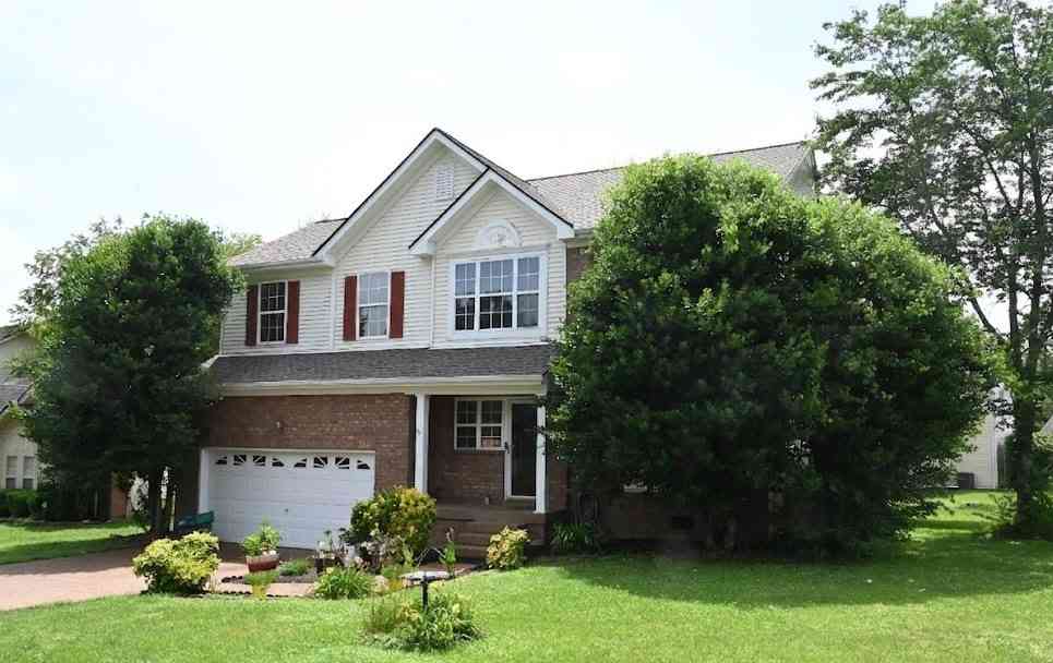 Homes For Sale - 2100 Billingsham Ct<br/> Wilson County County, Mount Juliet, TN 37122