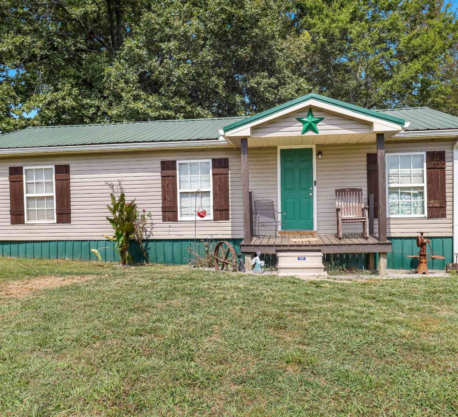 Mobile Home For Sale - 6016 Highland Rd<br/> Robertson County County, Orlinda, TN 37141