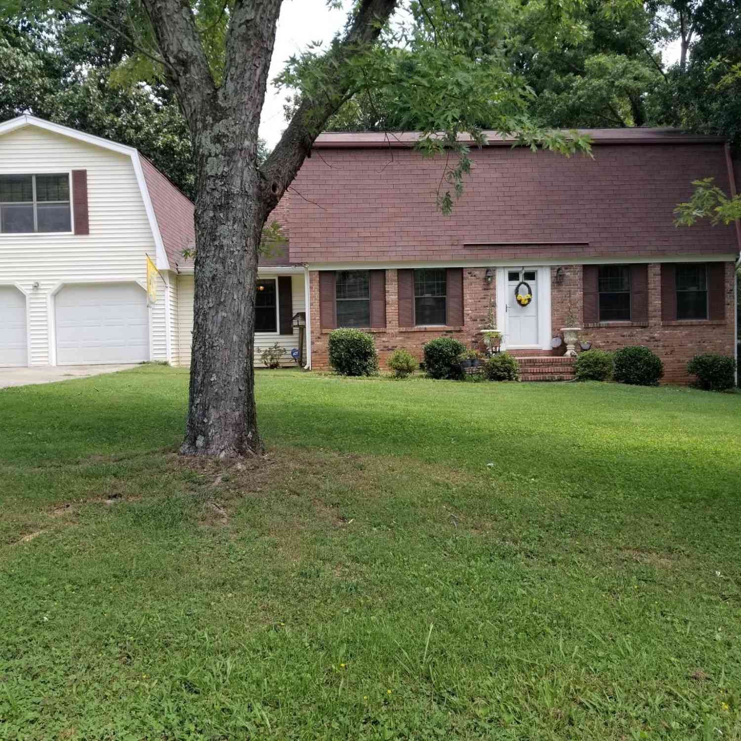 Homes For Sale - 6619 Schooner Bay Lane<br/> Hamilton County, Hixson, TN 37343