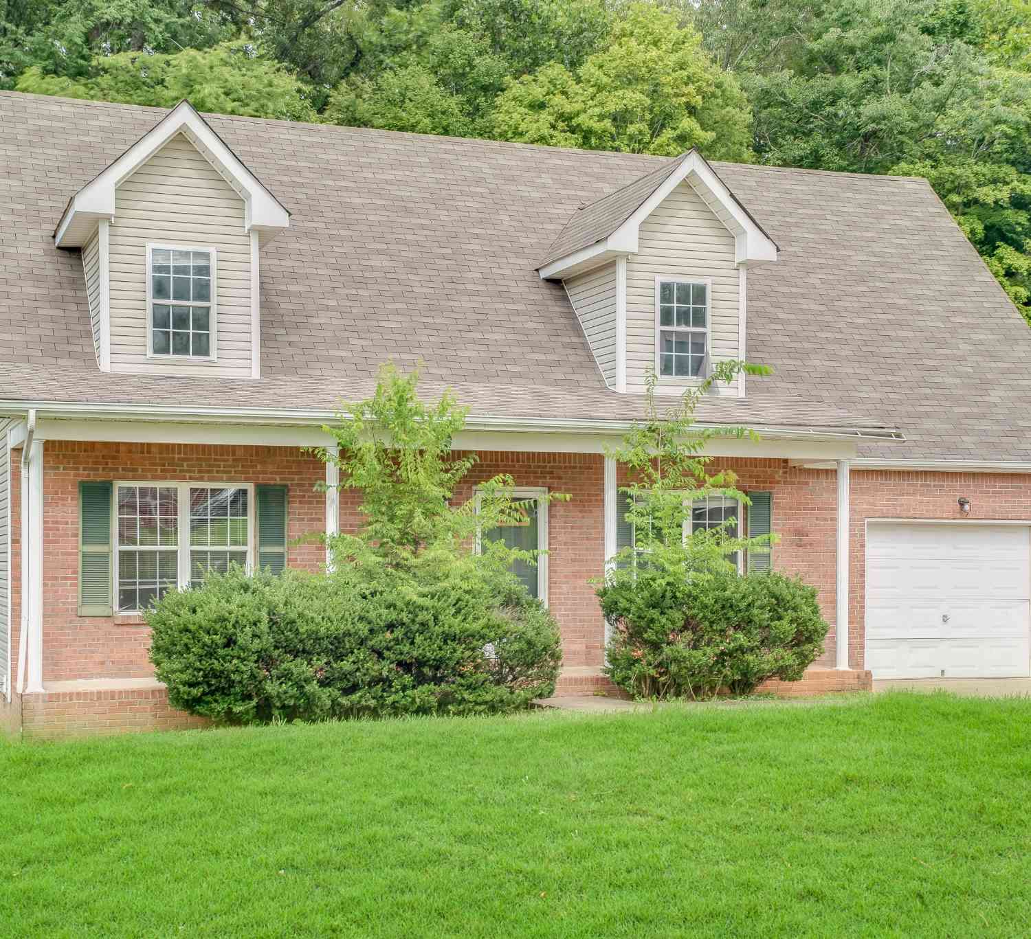 Homes For Sale - 389 Brook Mead Dr<br/> Montgomery County County, Clarksville, TN 37042